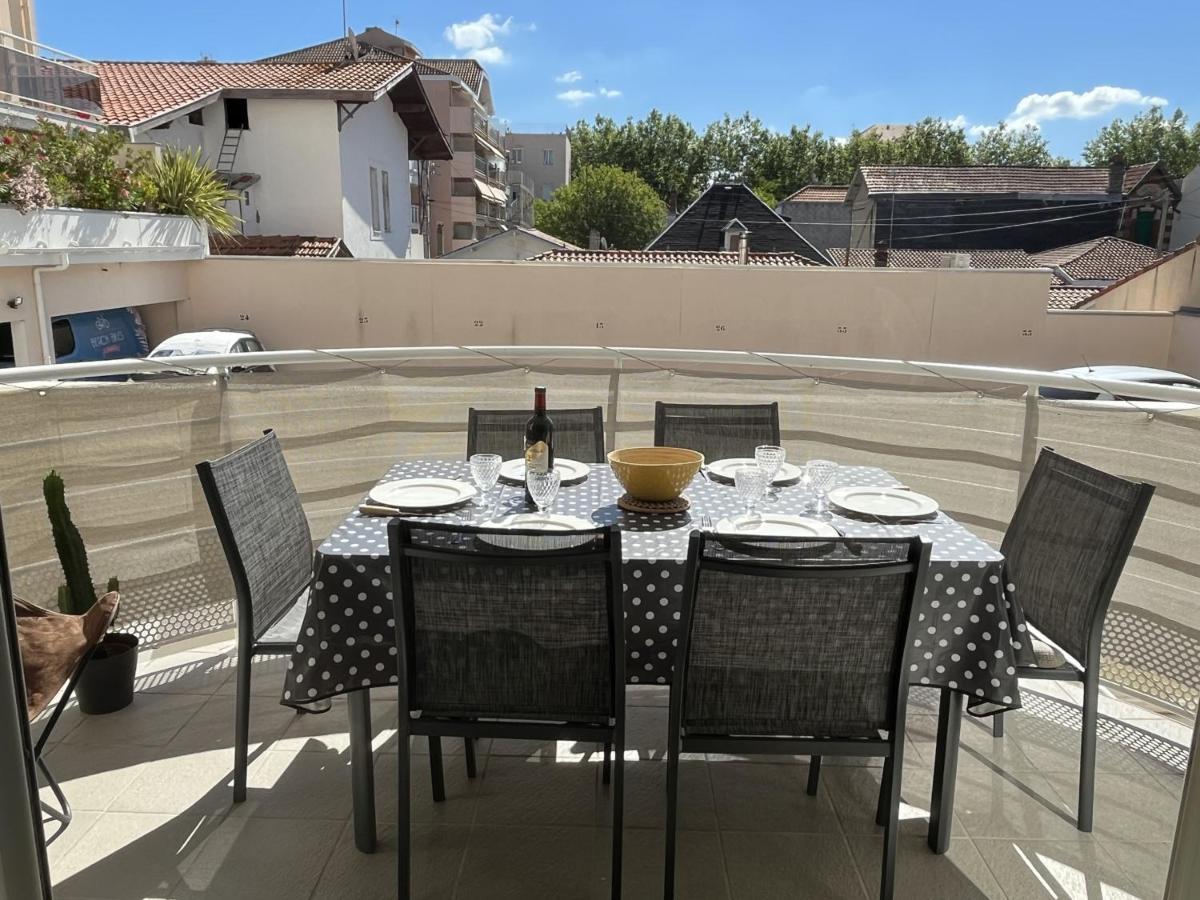 T3 En Centre D'Arcachon, 2 Min Plage, 5 Min Gare, Balcon, Parking Securise, Wifi, Menage Inclus - Fr-1-374-193 Dış mekan fotoğraf