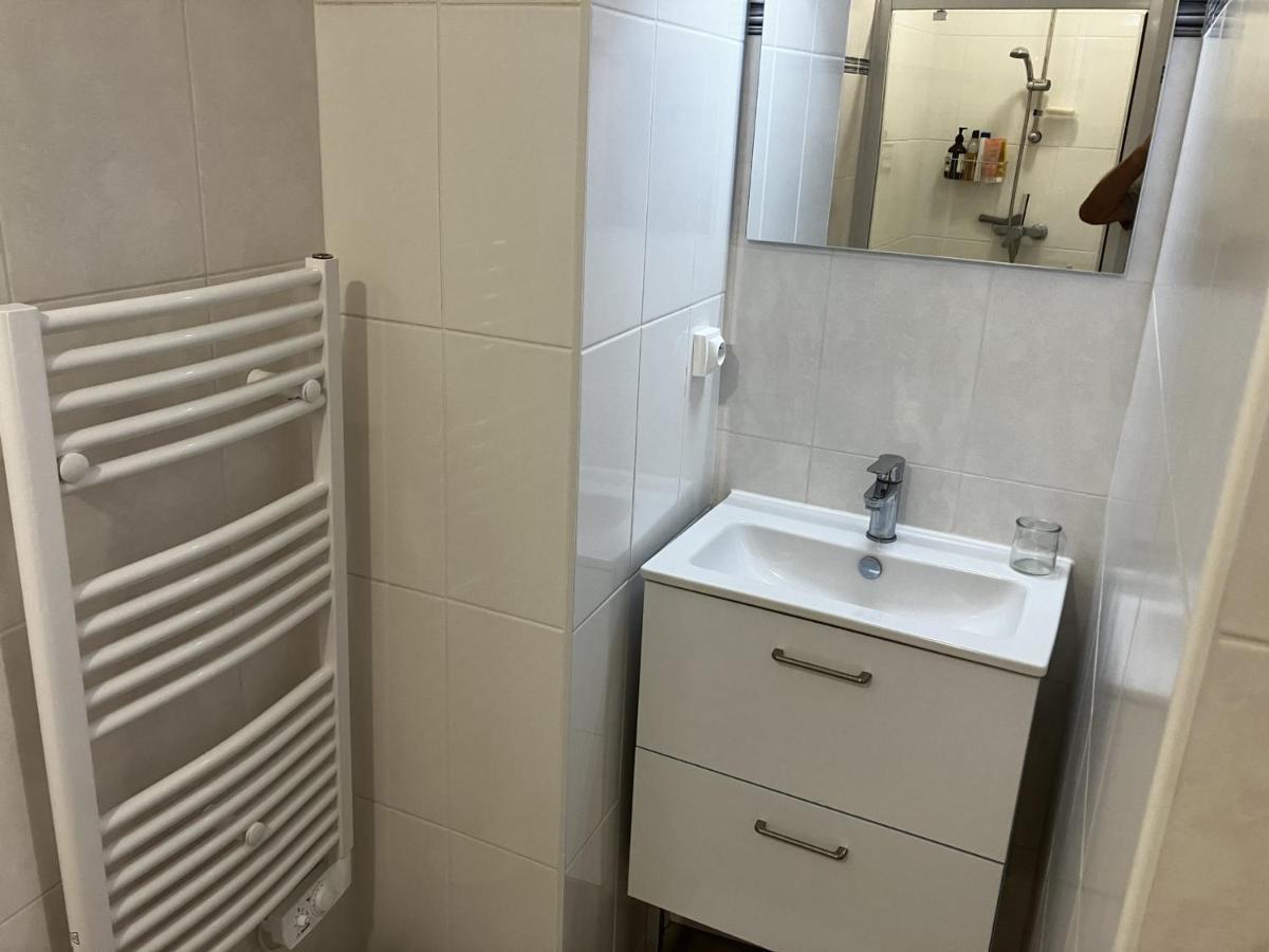 T3 En Centre D'Arcachon, 2 Min Plage, 5 Min Gare, Balcon, Parking Securise, Wifi, Menage Inclus - Fr-1-374-193 Dış mekan fotoğraf